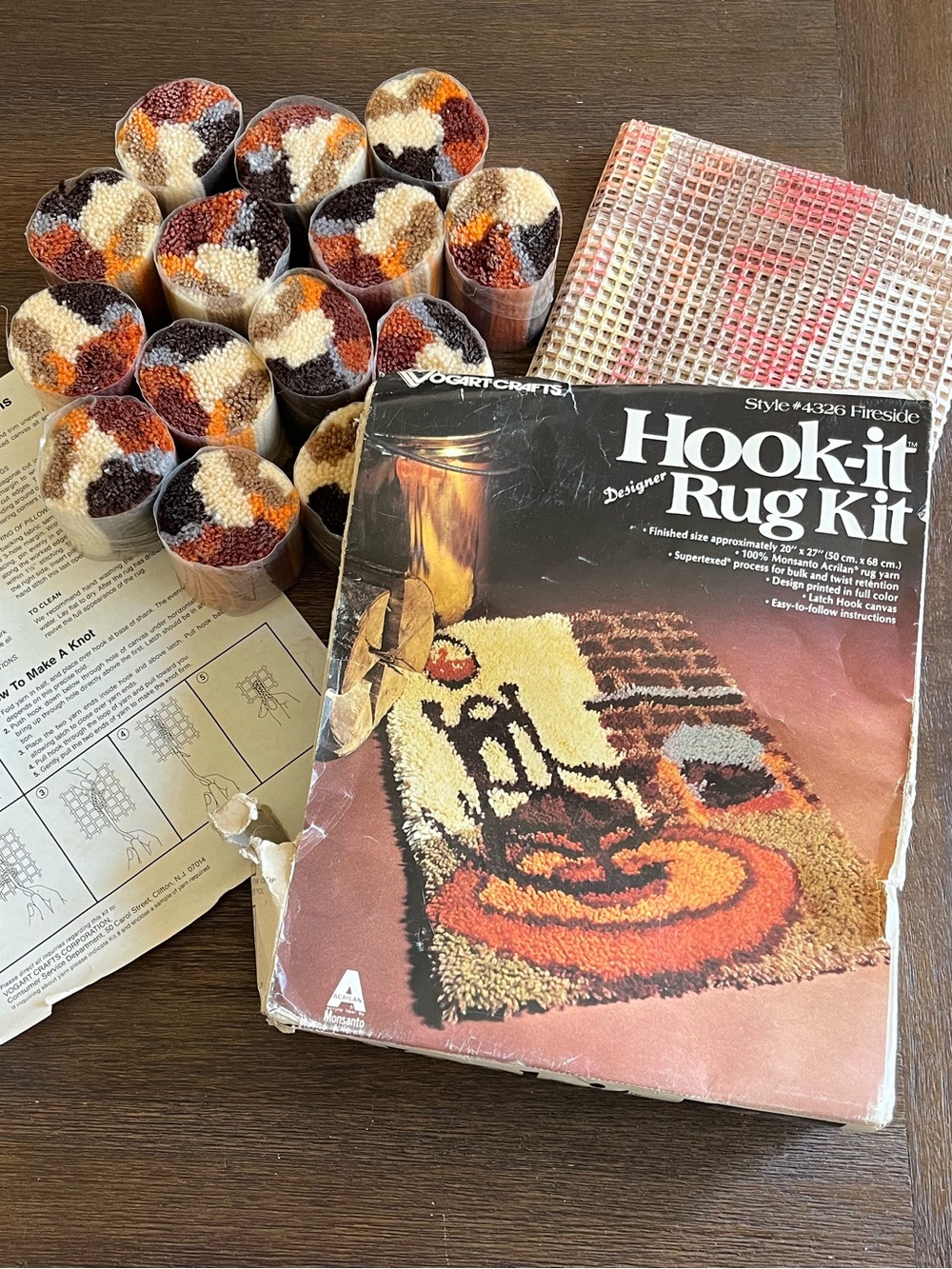 Fireside Retro Latch Hook Kit | Hook-It Kit 20”x27”